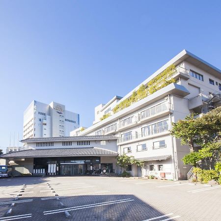 Hotel Ravie Kawaryo Іто Екстер'єр фото
